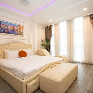 Quy Hung 3*, Ho Chi Minh City Vietnam
