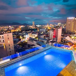 & Hotel